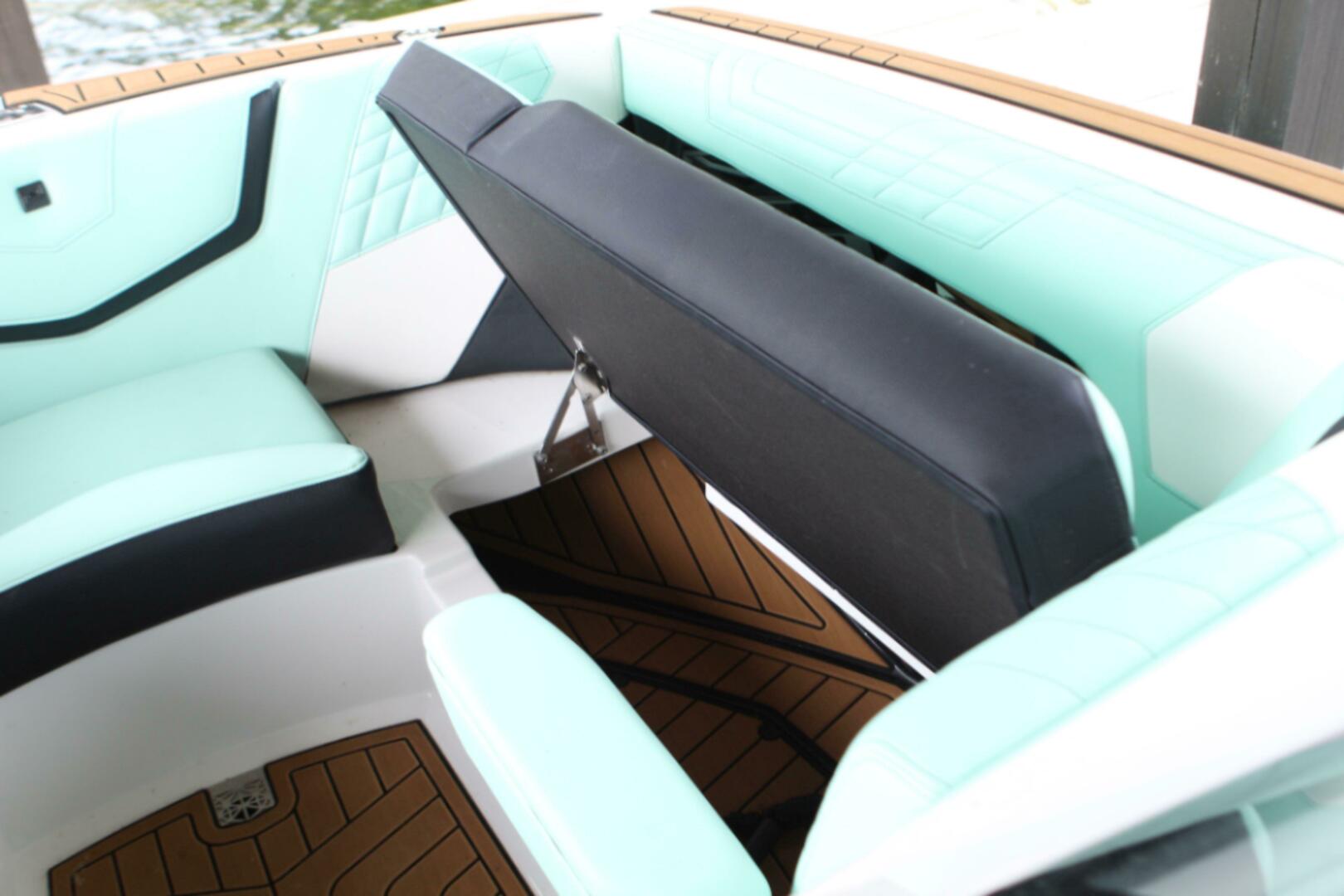 2024 Nautique Super Air Nautique G23 Coastal Edition Base - Image 25