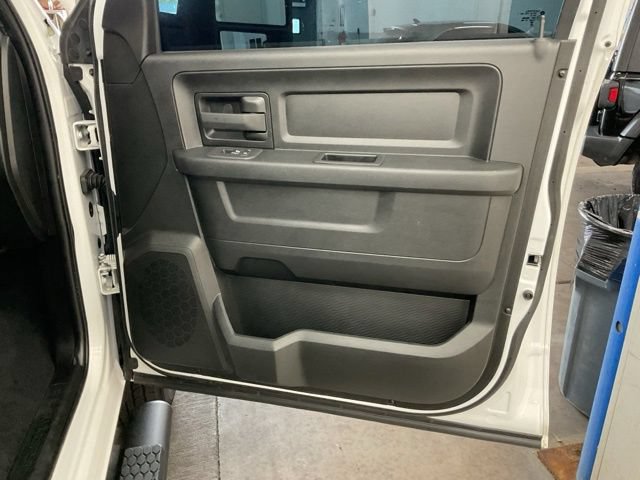2025 Ram 3500 Tradesman 4x4 Crew Cab 8' Box - Image 26