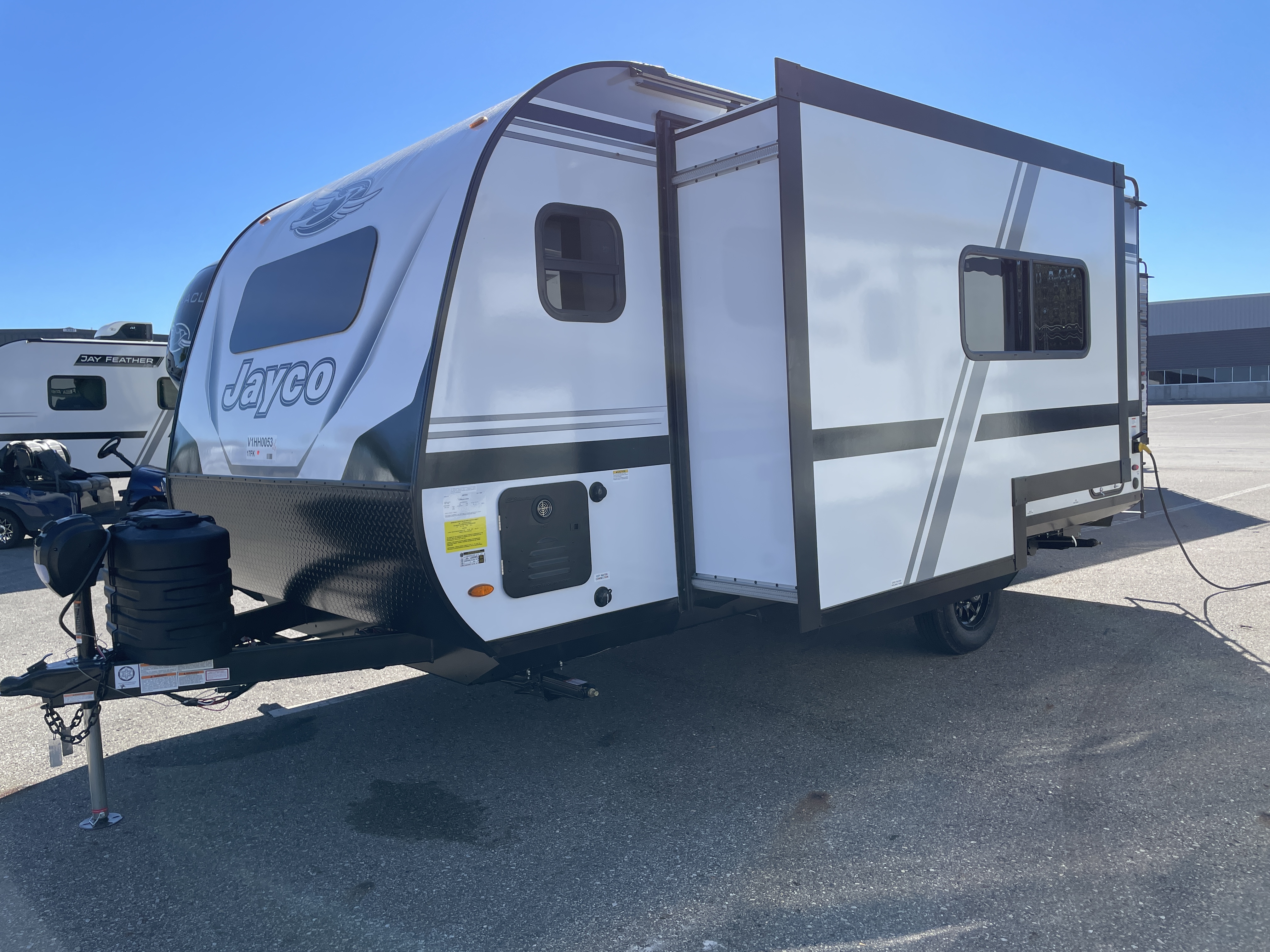 2027 Jayco Jay Feather Air 17FK - Image 8