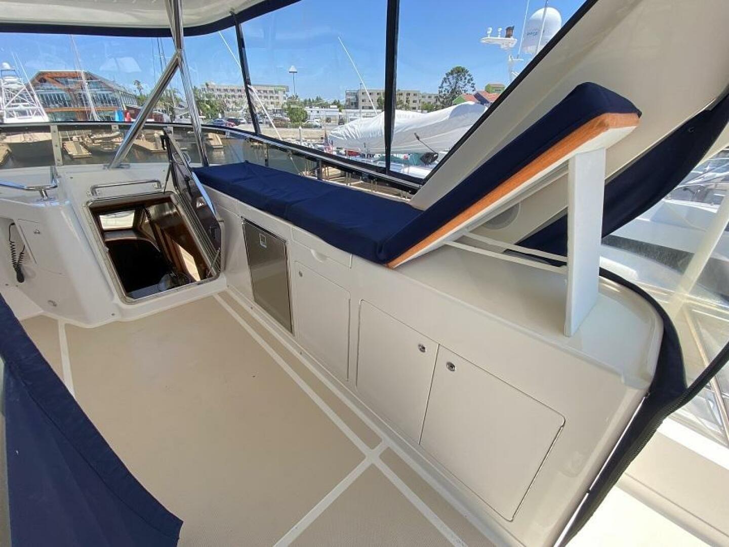 2005 Offshore Yachts - Image 17