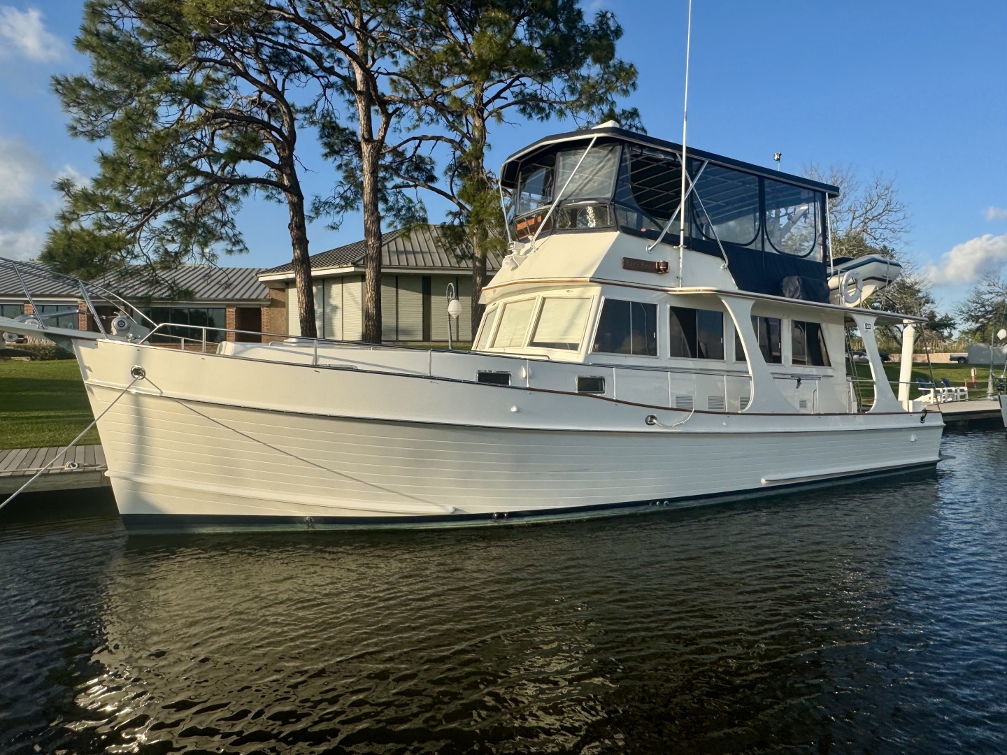 1997 Grand Banks 46 Europa - Image 2