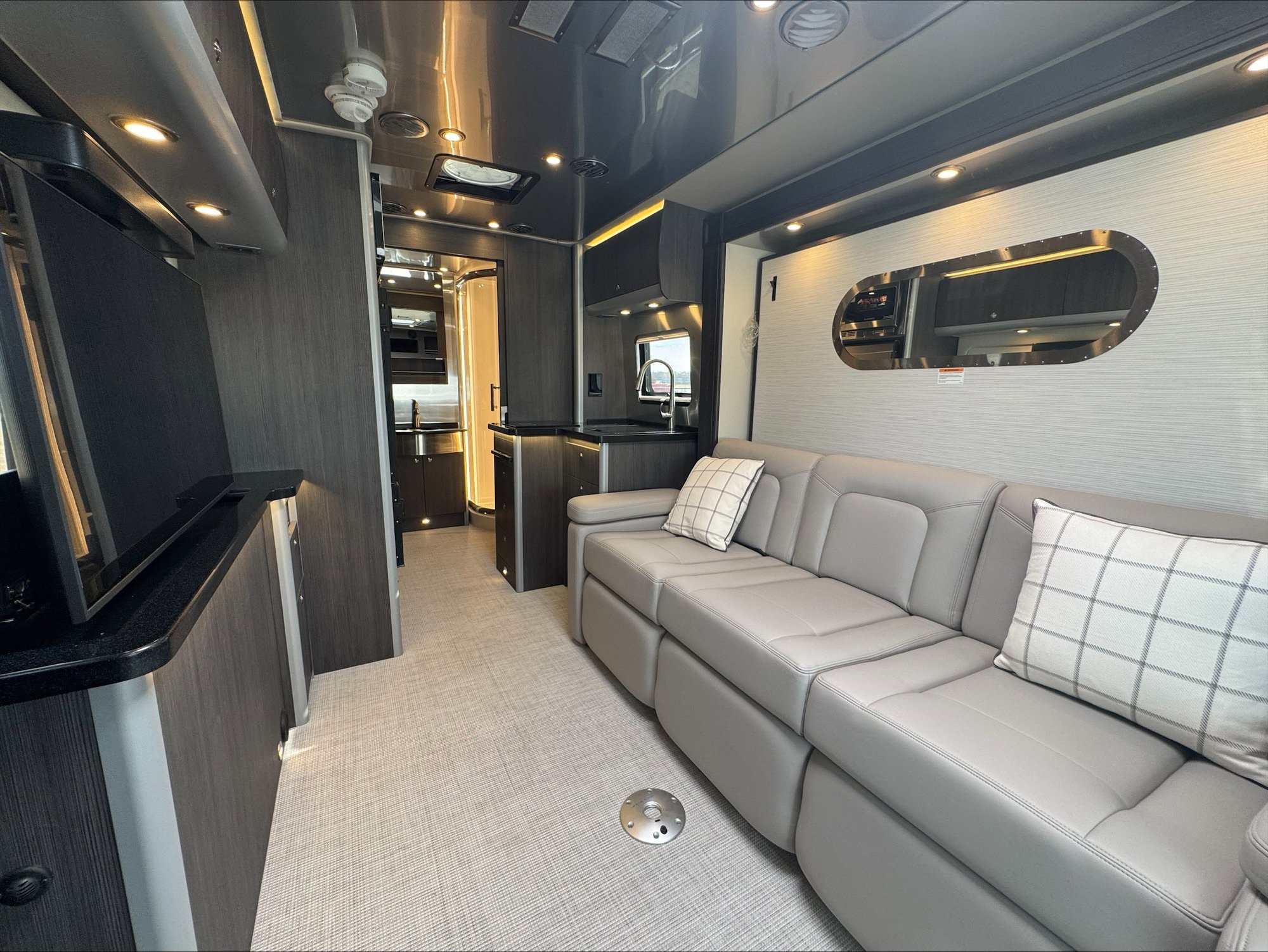 2026 AIRSTREAM ATLAS - Image 8