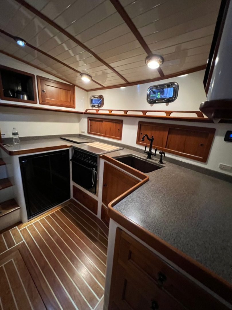 2007 Northern Bay 38 - Image 37