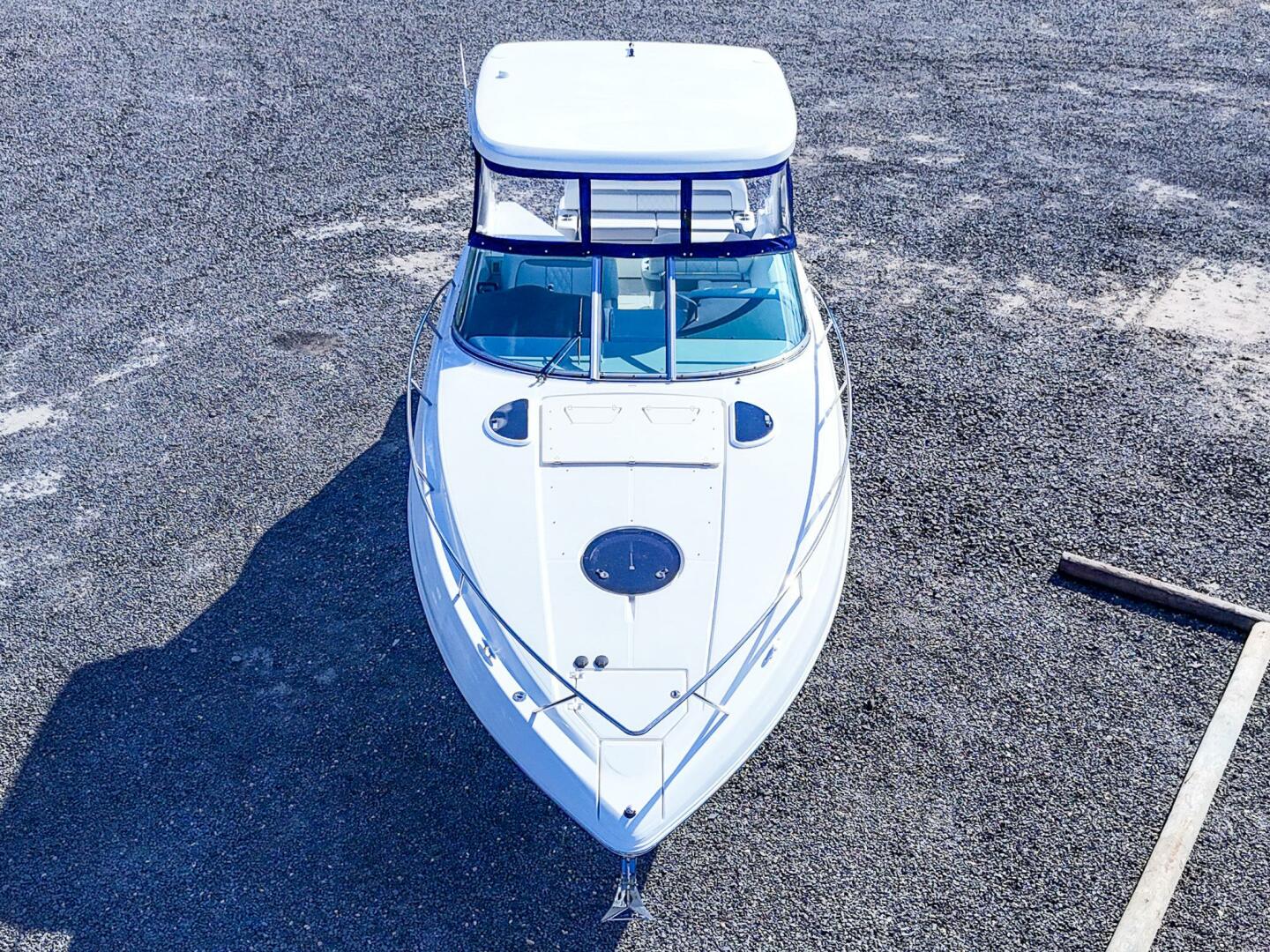2026 Regal 33 XO Base - Image 4
