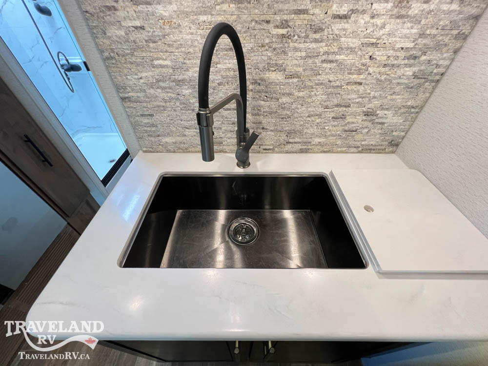 2023 Jayco Seneca XT 35L - Image 29