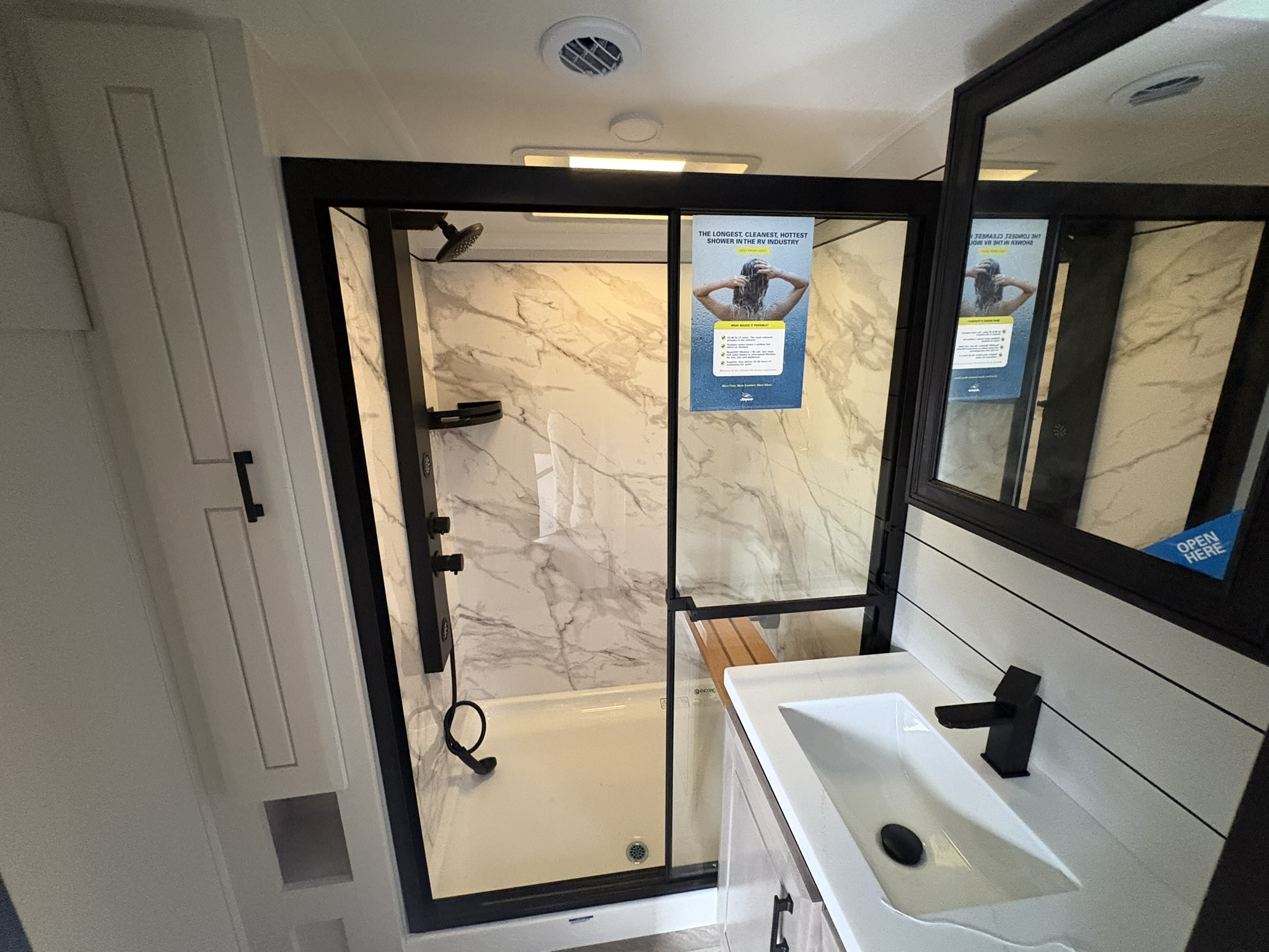 2027 JAYCO PINNACLE 32RLTS - Image 36