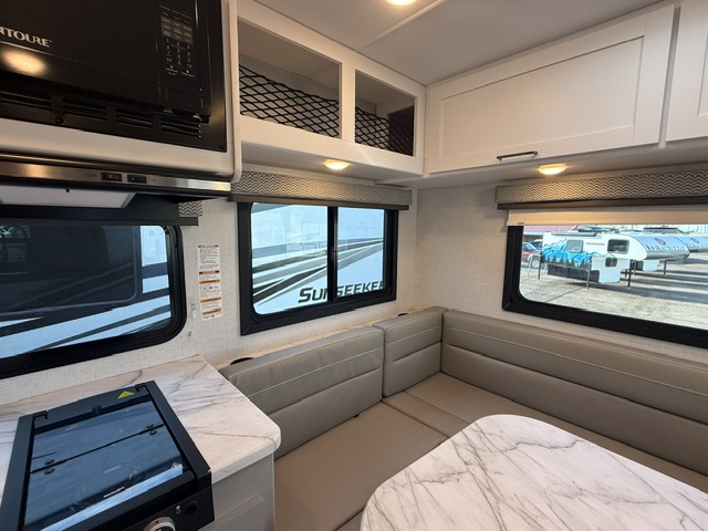 2026 Thor Motor Coach GENEVA 19VT - Image 17