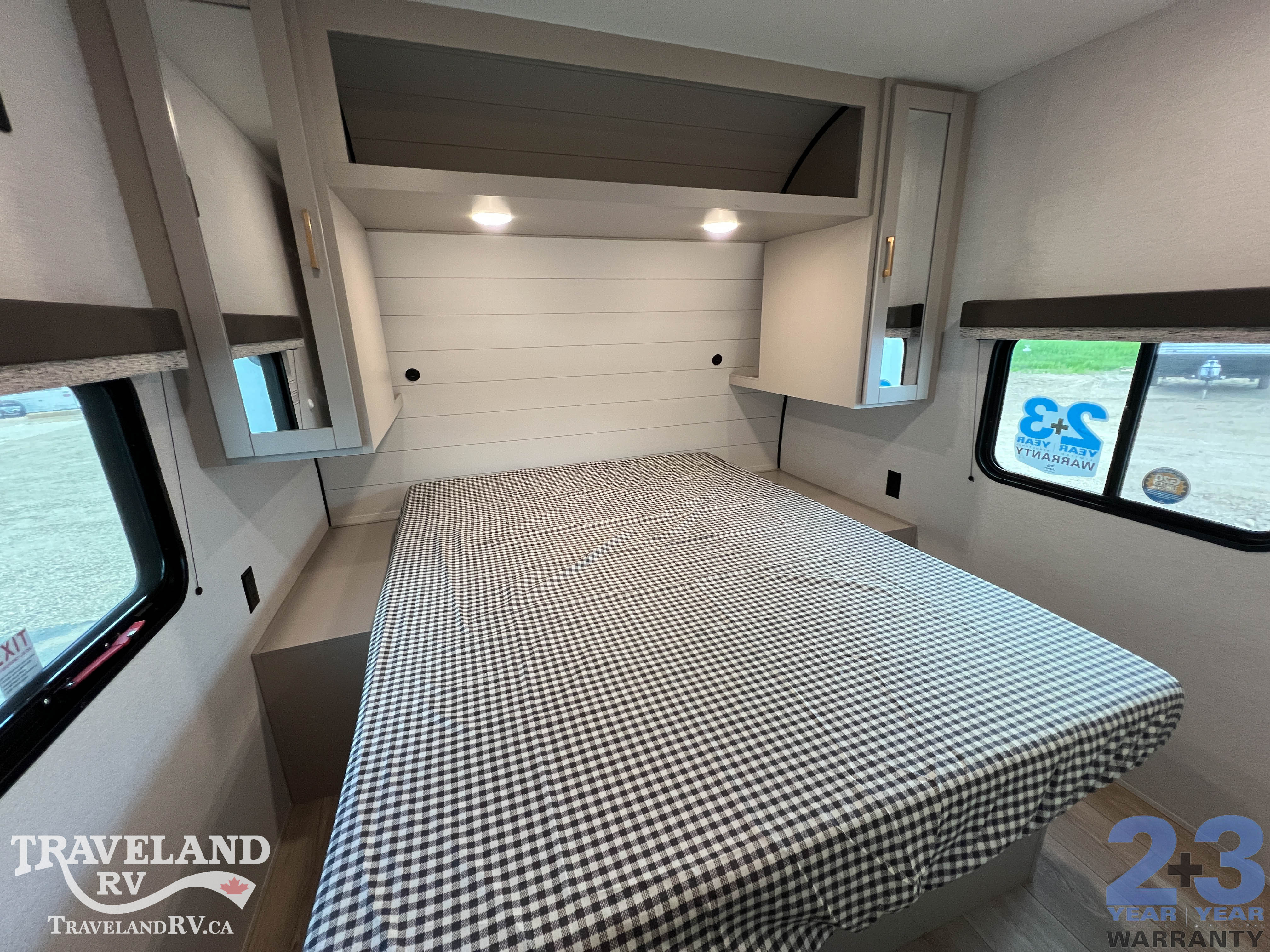 2027 JAYCO JAY FLIGHT 333BTS - Image 40