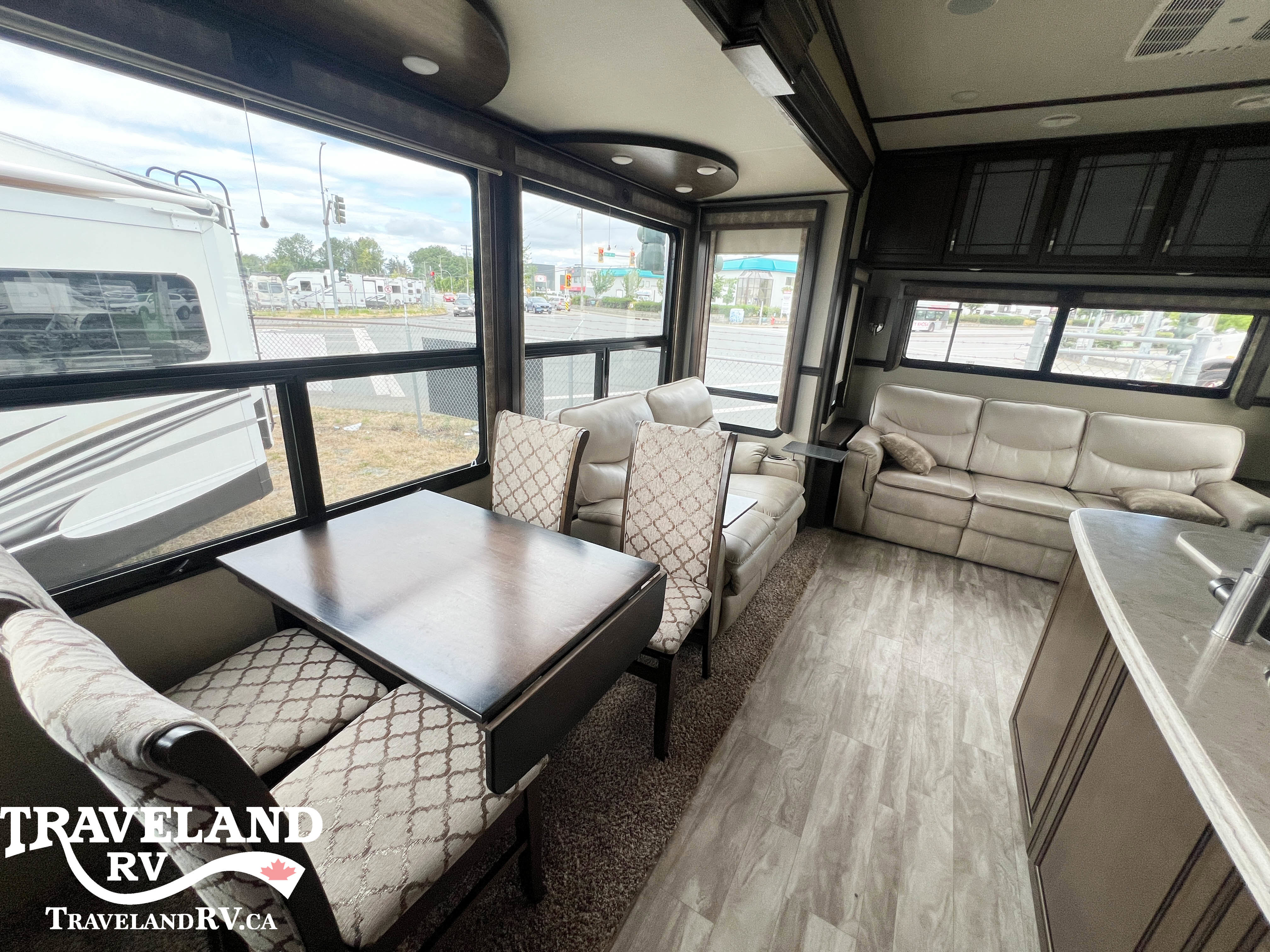 2018 Grand Design Solitude 310GK - Image 15