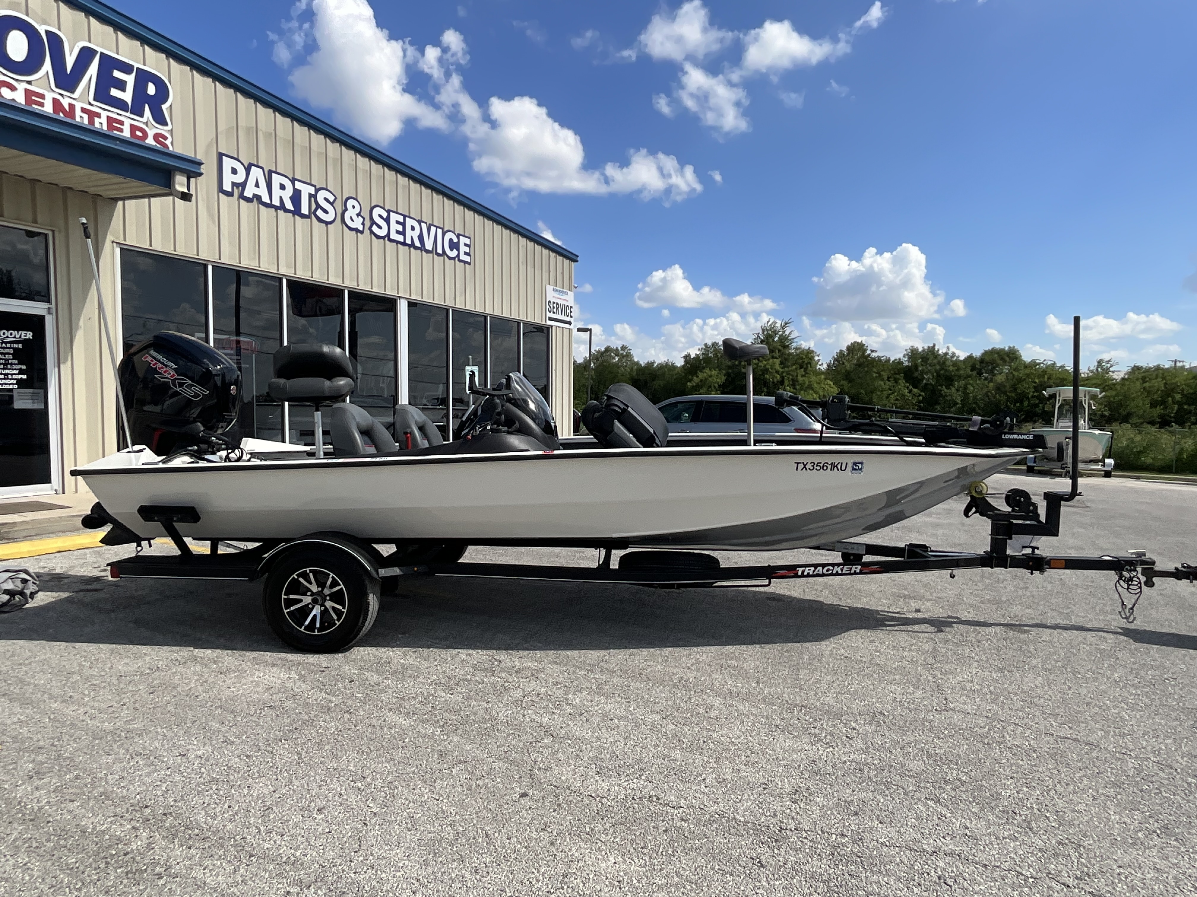 2023 TRACKER 2023 190 TXPRO - Image 4