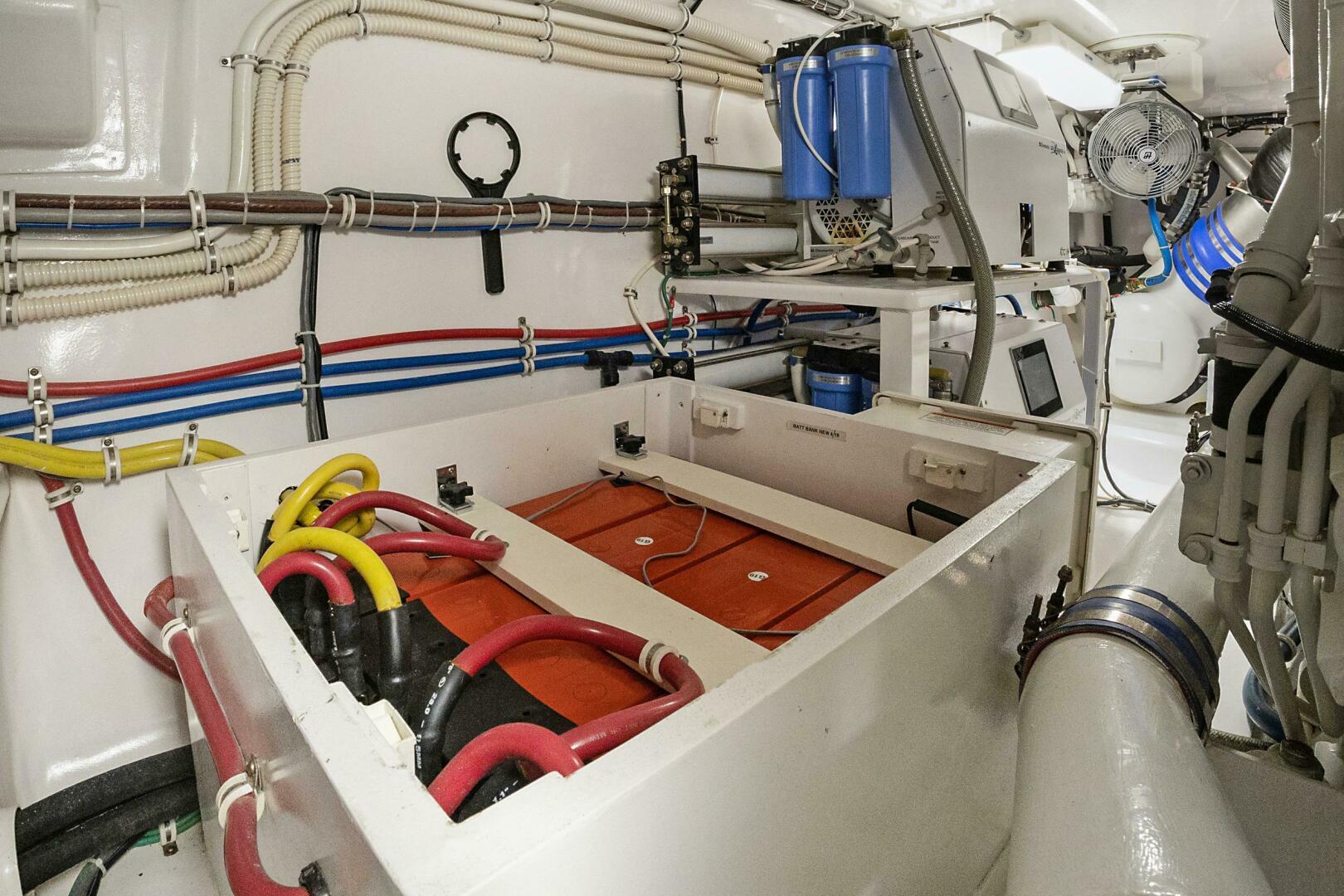 2016 Hatteras GT63 - Image 76