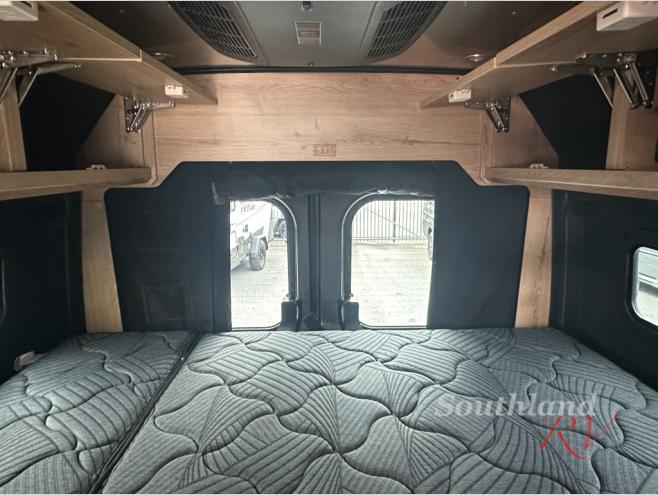 2026 Airstream Rangeline Base - Image 31