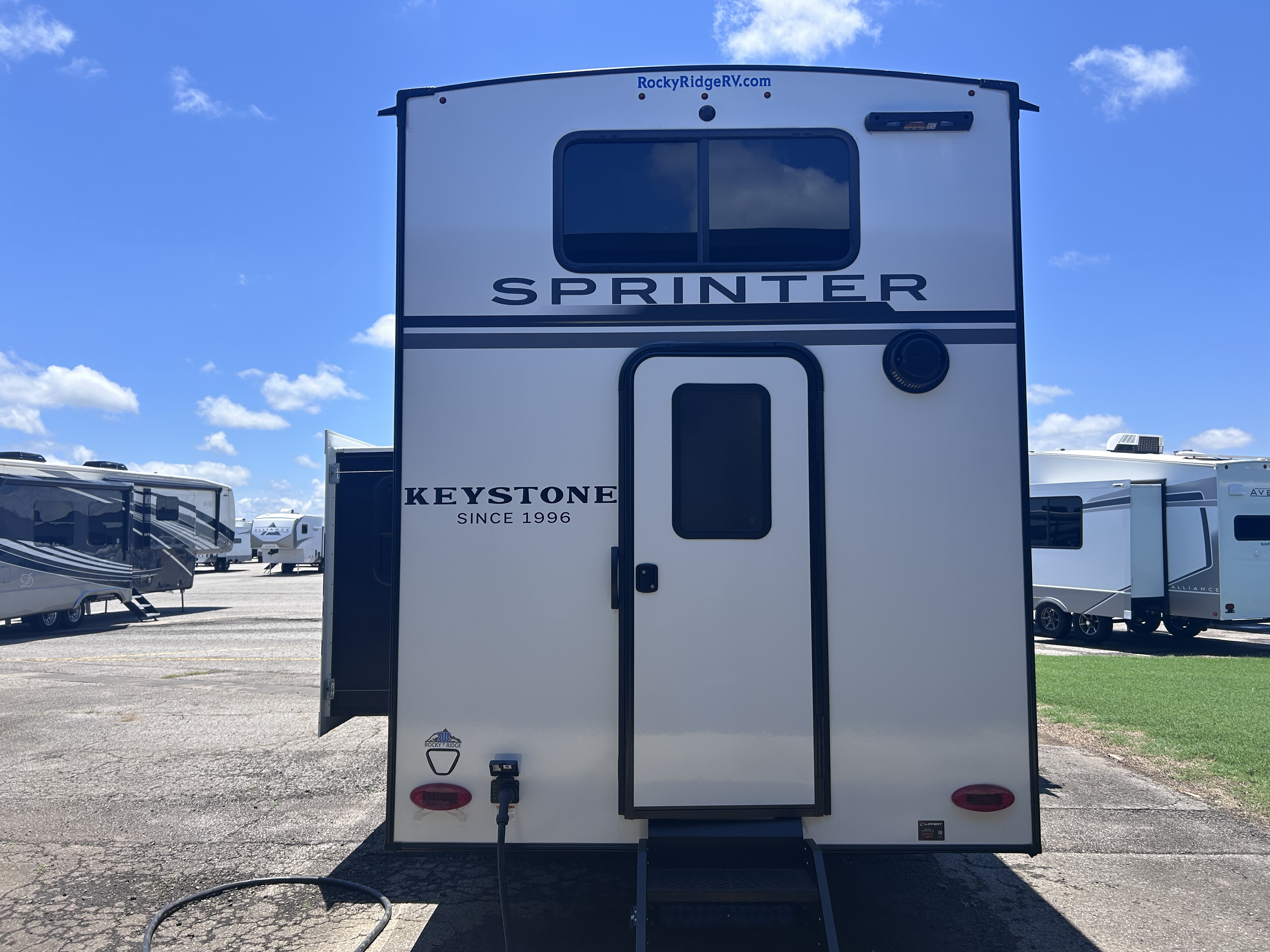 2026 Keystone Sprinter 3920DSL - Image 7