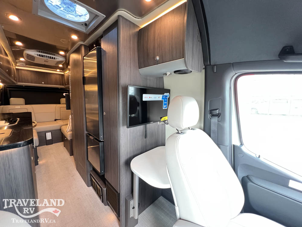 2024 Airstream Interstate 24GT AWD - Image 15
