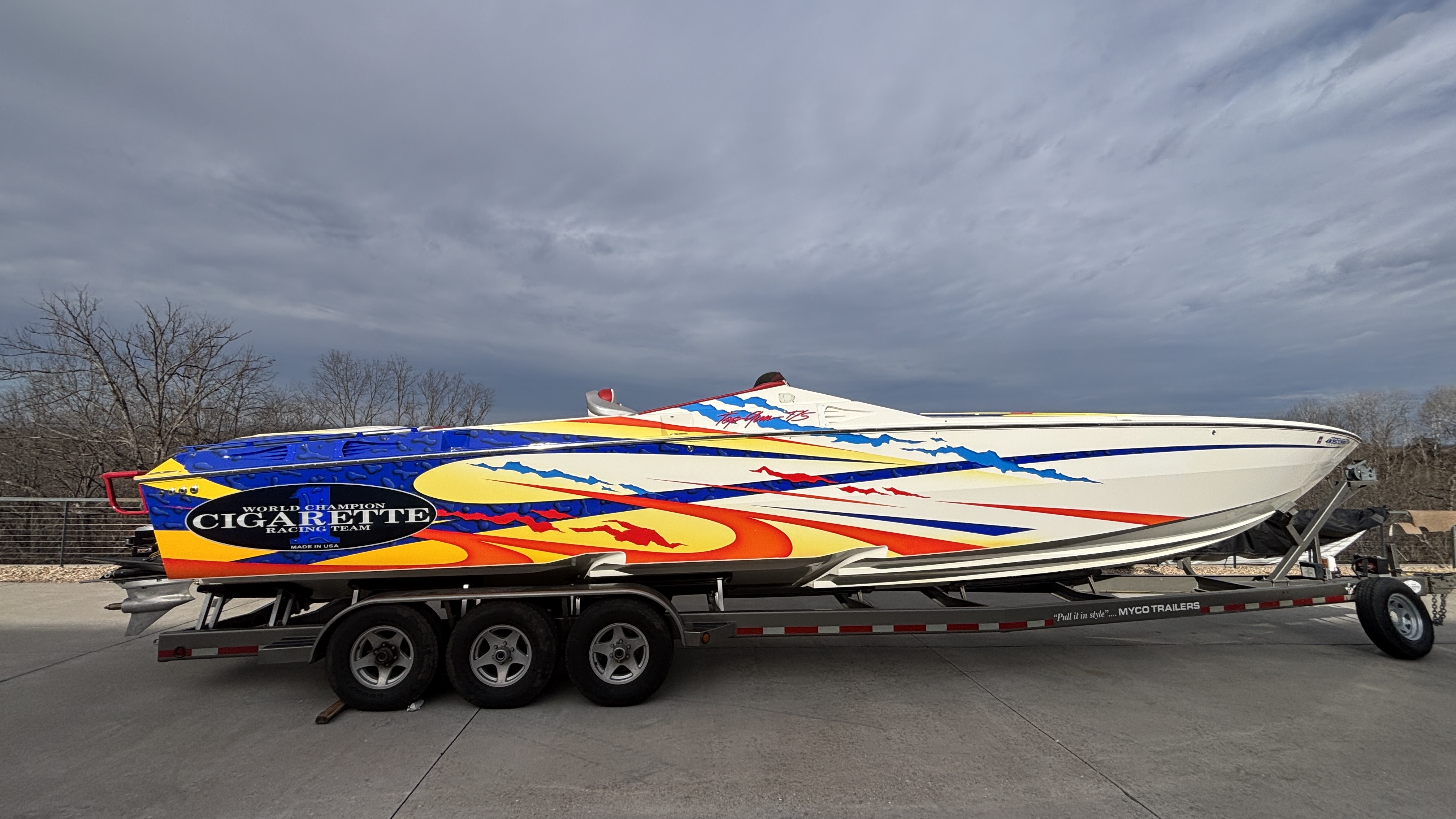 2003 Cigarette Racing 38 Top Gun - Image 24
