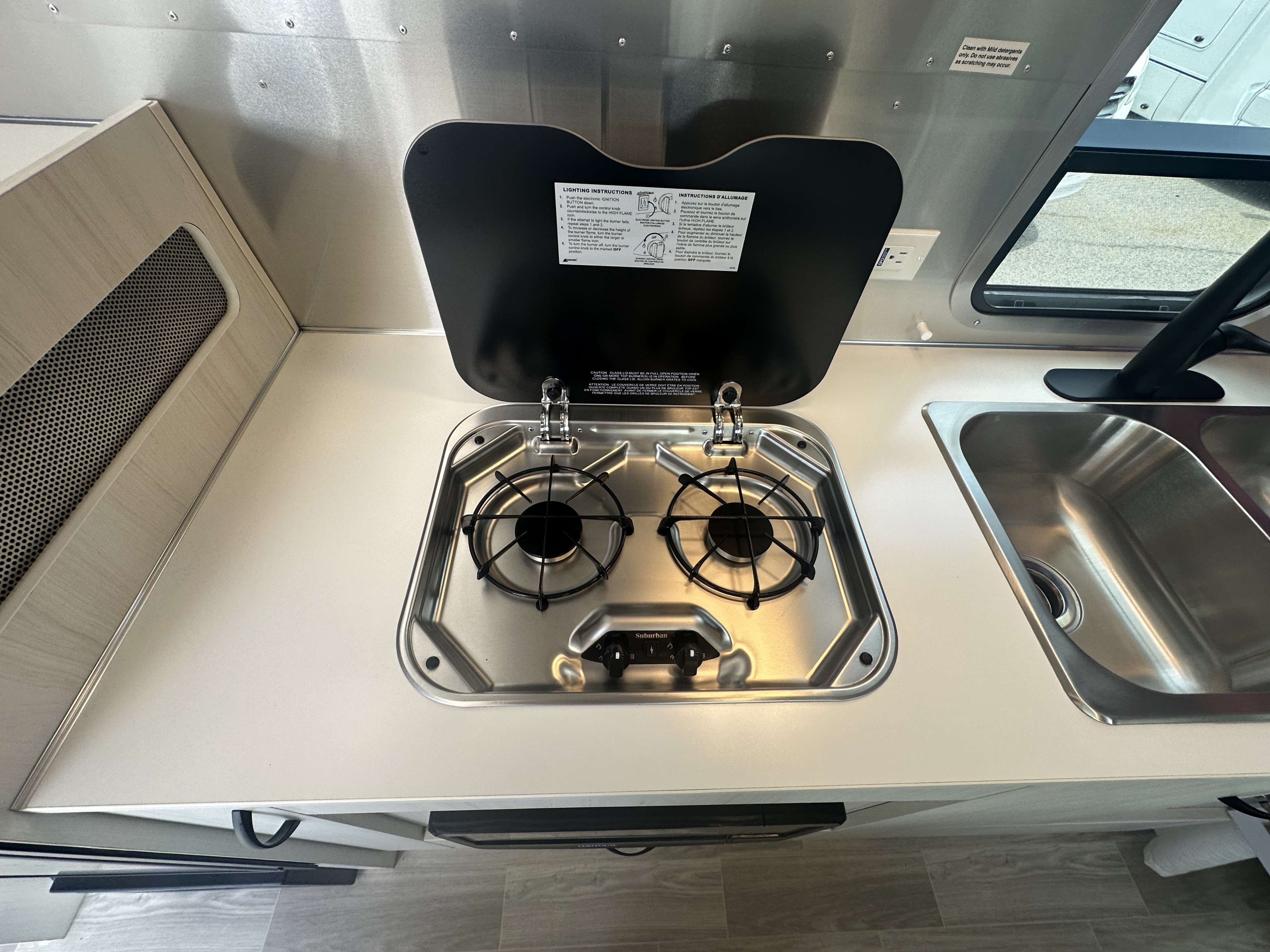 2024 Airstream Bambi 22FB - Image 16