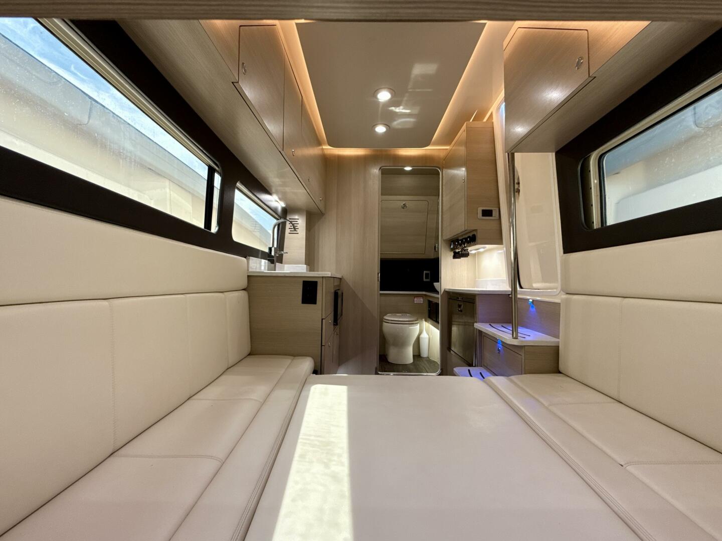 2021 Scout 425 LXF - Image 6