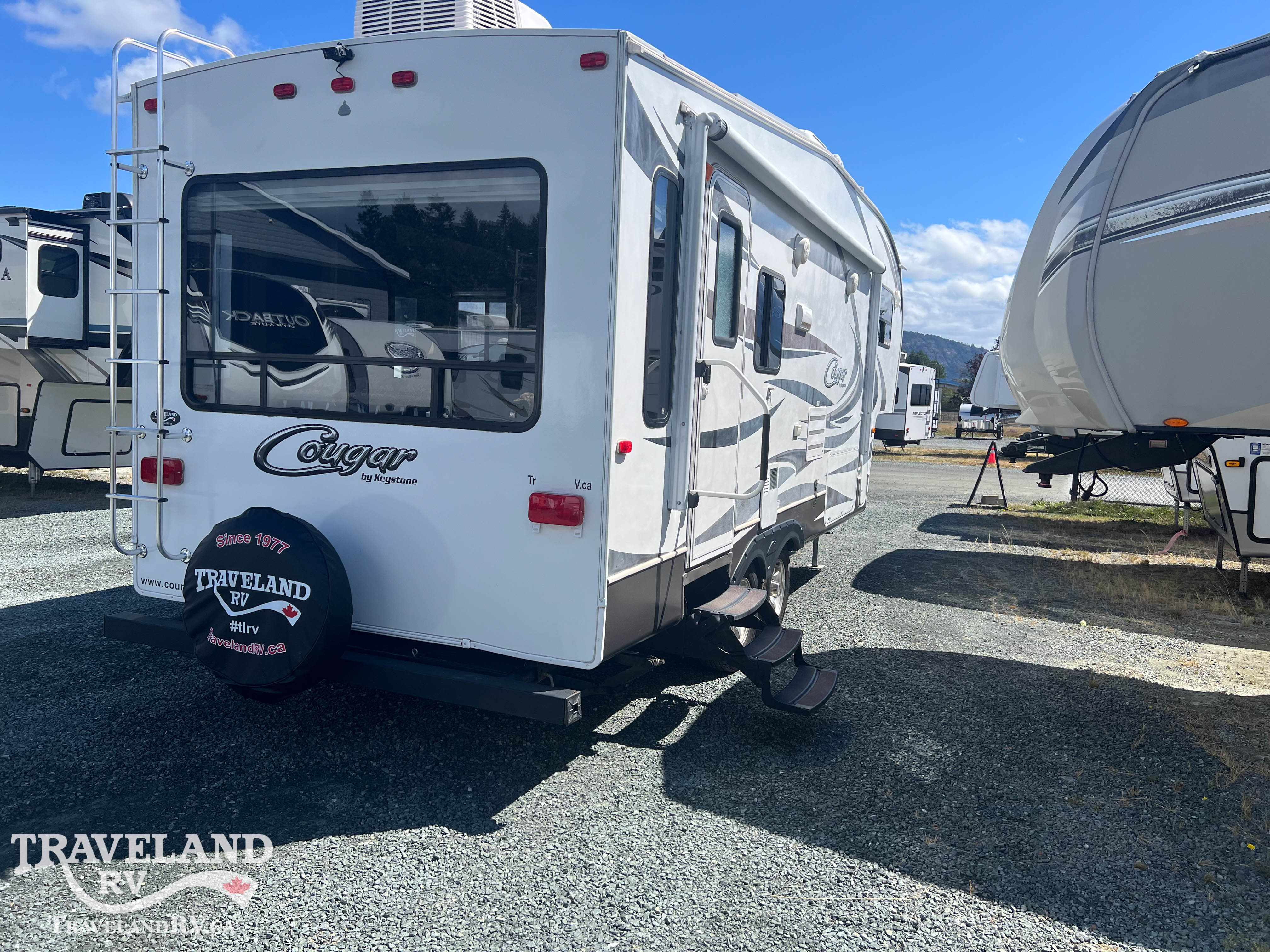 2012 Keystone Cougar 244RLSWE - Image 6