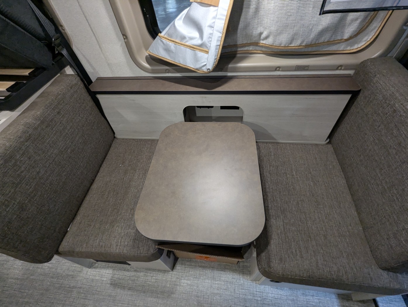 2027 Winnebago Solis Pocket 36A - Image 19
