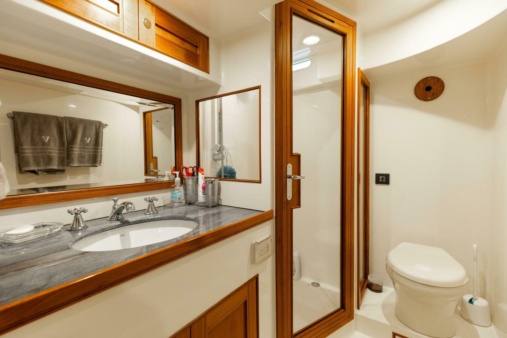 2016 Marlow EXPLORER 88E - Image 27