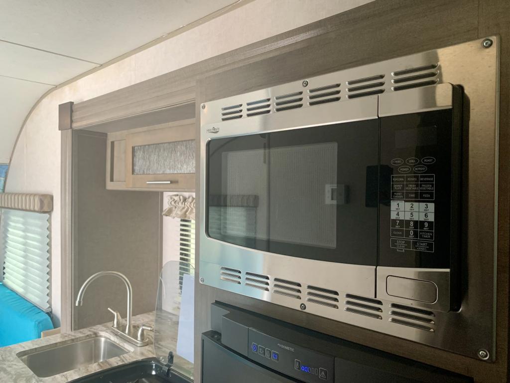 2019 FOREST RIVER 190 - Image 14
