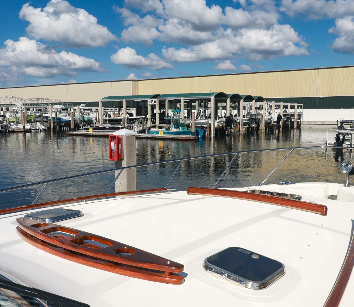 2005 Chris-Craft - Image 11