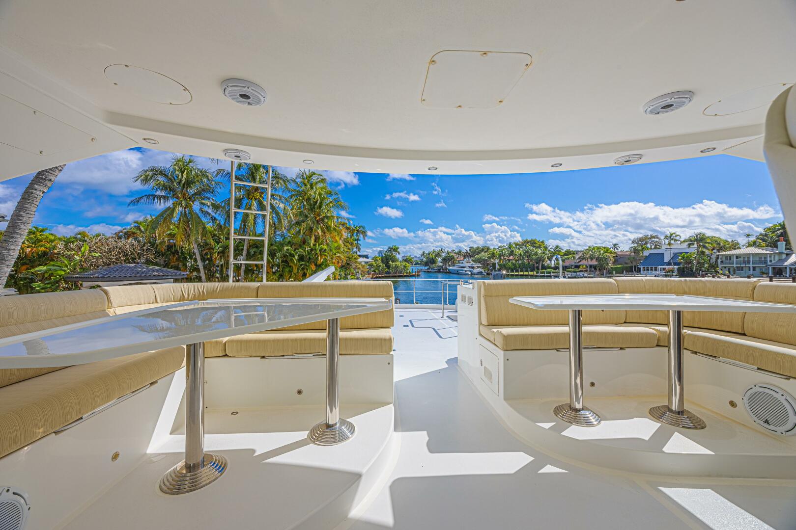 2010 Ocean Alexander 74 Motoryacht - Image 19