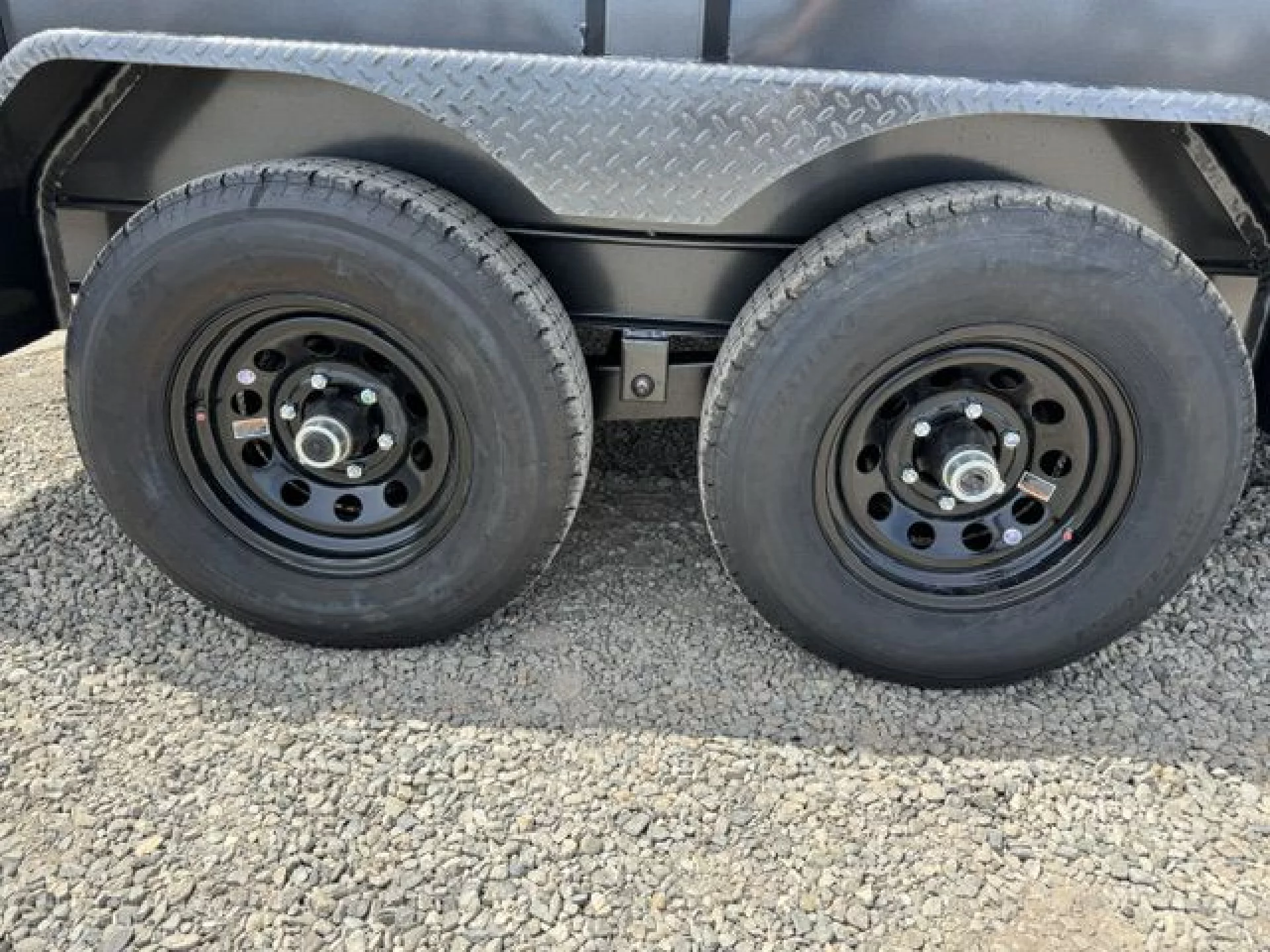 2027 DIAMOND C TRAILERS DIAMOND C MDT 206 MEDIUM DUTY 12X77 44 SIDES - Image 8