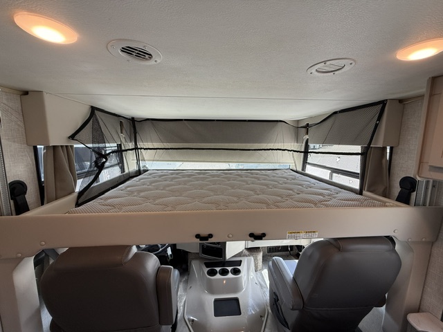 2023 Thor Motor Coach Windsport 31C - Image 25