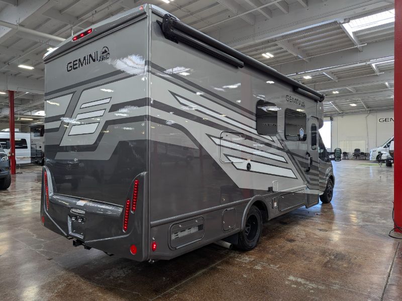2025 Thor Motor Coach Gemini AWD 24JG - Image 7