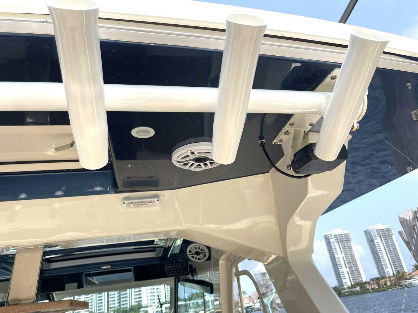 2020 Scout 530 LXF - Image 24