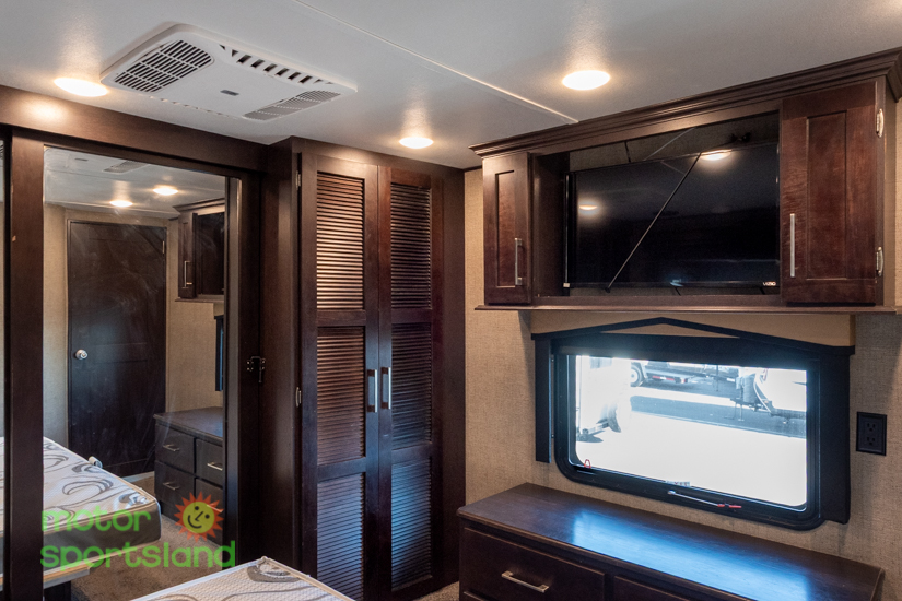 2016 Keystone Raptor 398TS - Image 12