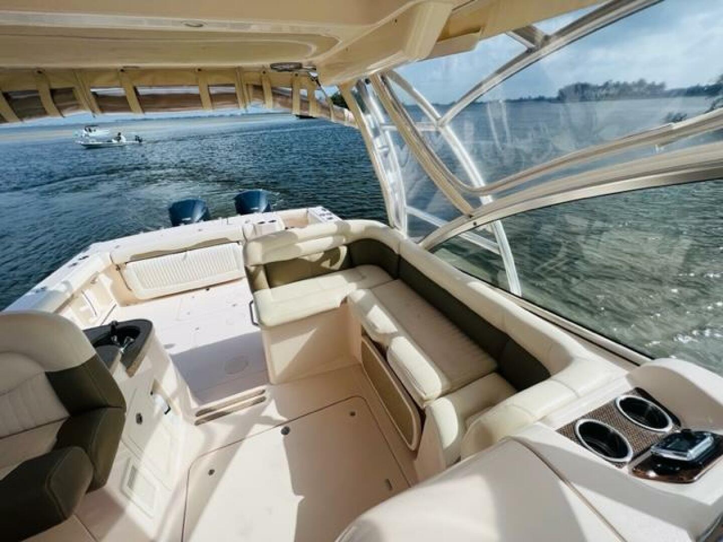 2014 Grady-White Freedom 335 - Image 23
