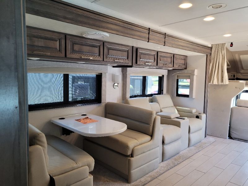 2026 Entegra Coach Accolade XL 37M - Image 28