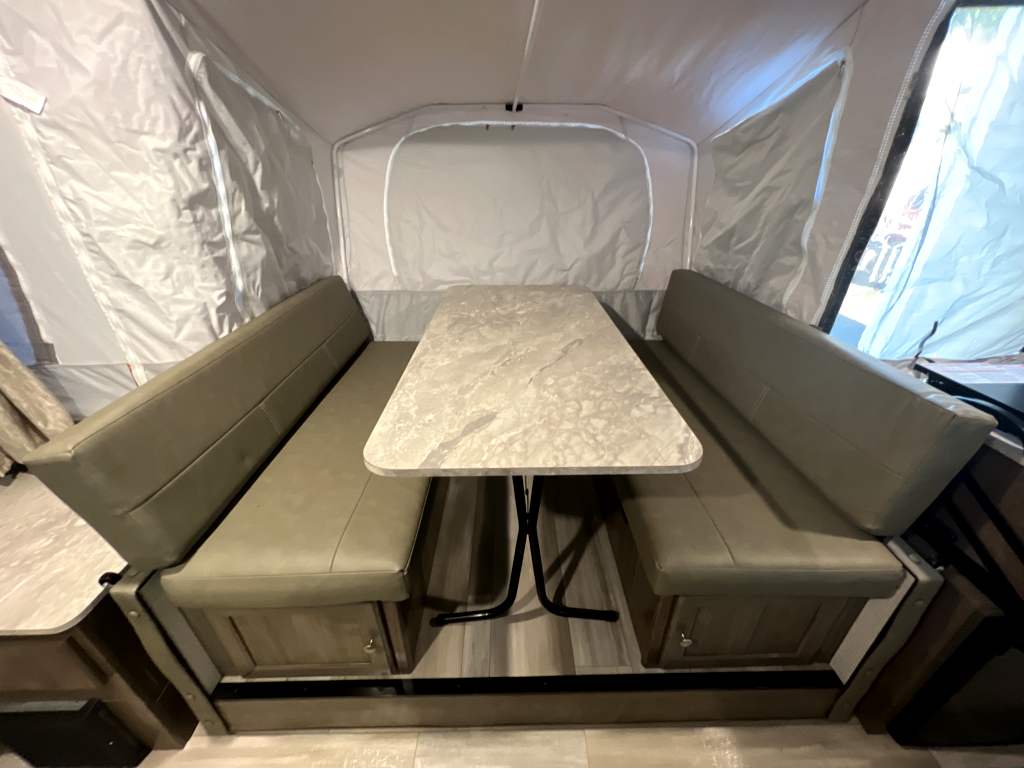 2022 Forest River Rockwood Freedom 2318G - Image 12