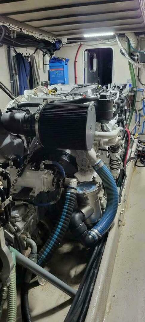 2022 Custom Freestyle Marine 32 - Image 19