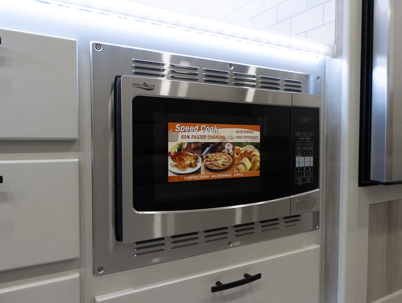 2025 Dynamax Isata 3 Series 24SSSFXM - Image 18