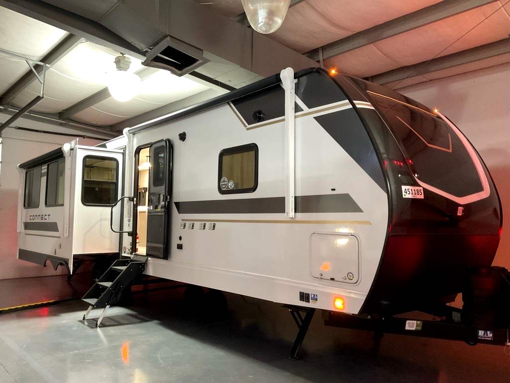 2026 KZ CONNECT C313 MK - Image 2