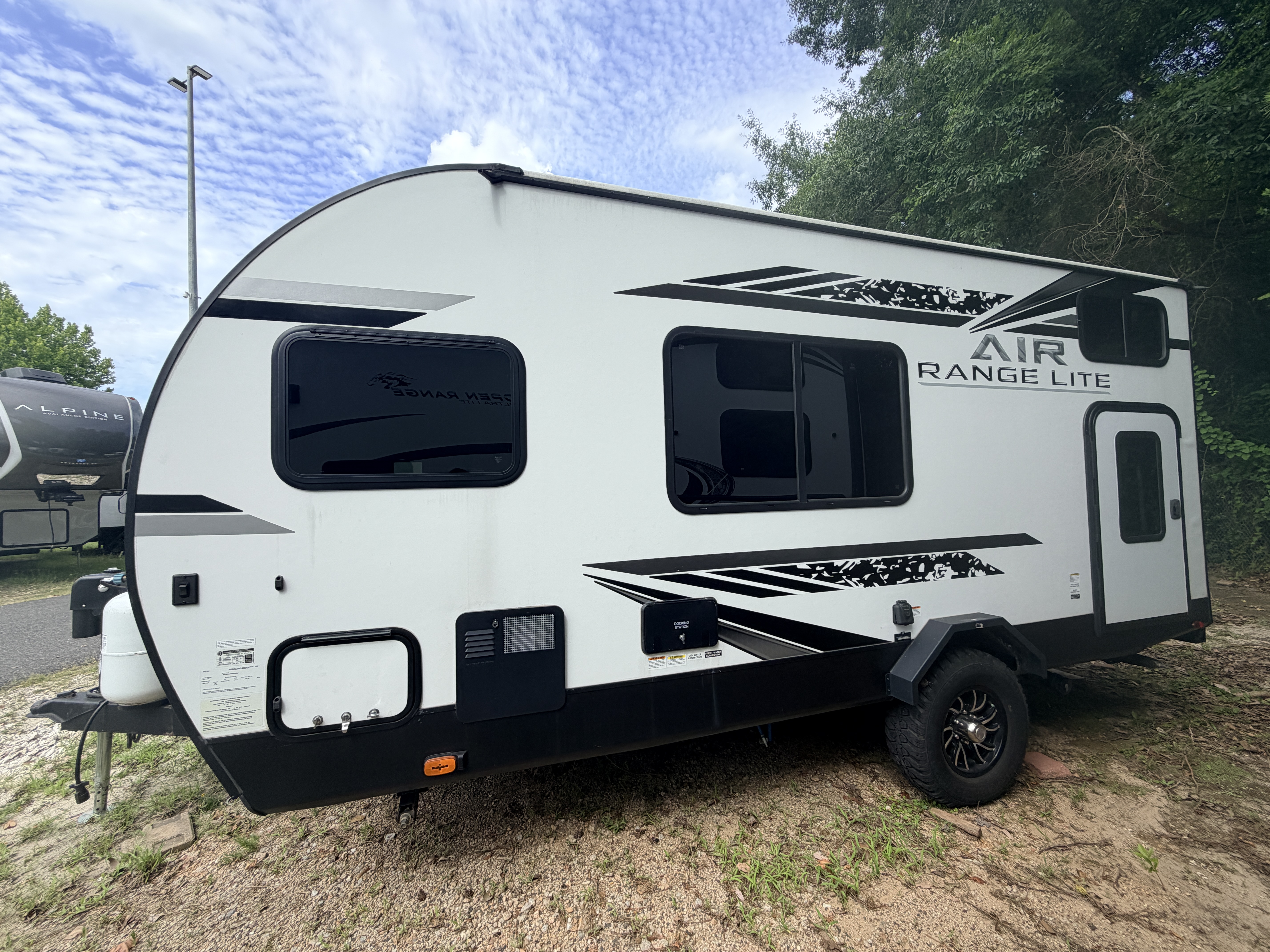 2023 HIGHLAND RIDGE AIR RANGE LITE 17BH - Image 4