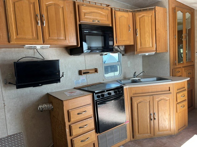 2007 Forest River Sierra Sport 27RDSP - Image 9