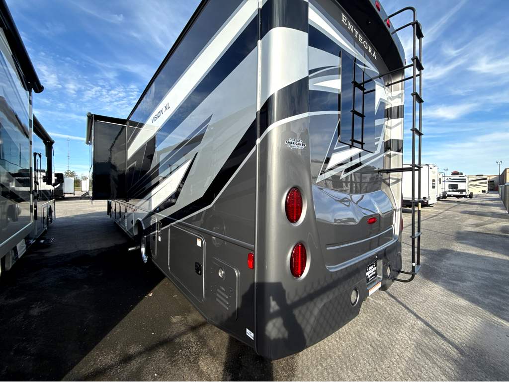 2026 ENTEGRA COACH VISION XL 34G - Image 3