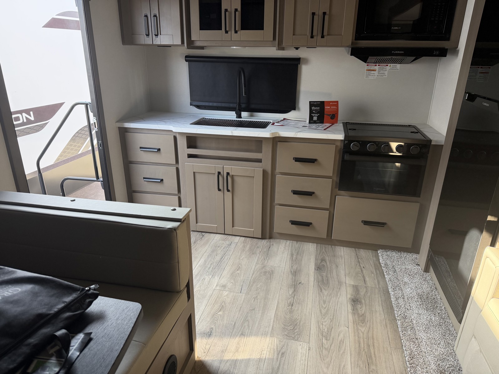 2026 GRAND DESIGN 22RK - Image 22