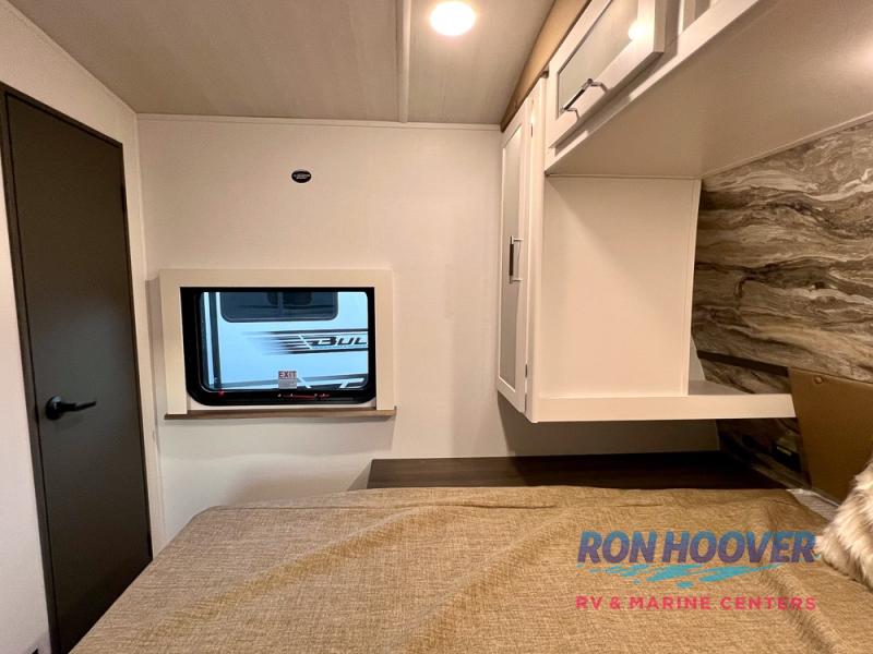 2025 KEYSTONE 270RKS - Image 30