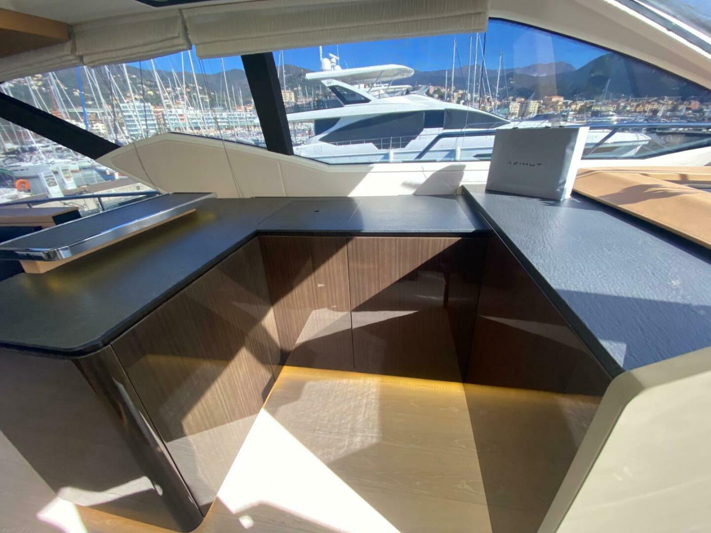 2016 Azimut 77S - Image 31