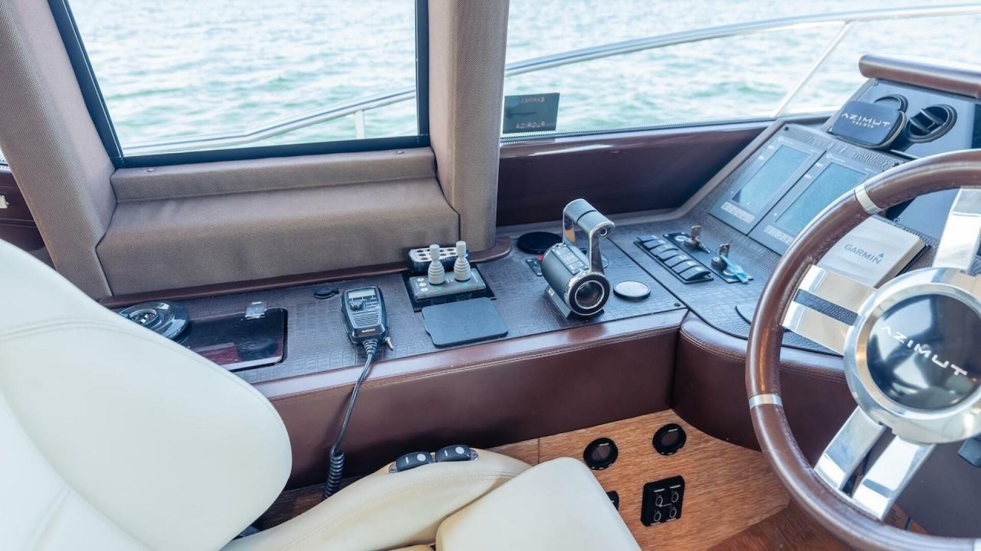 2012 Azimut Evolution - Image 62