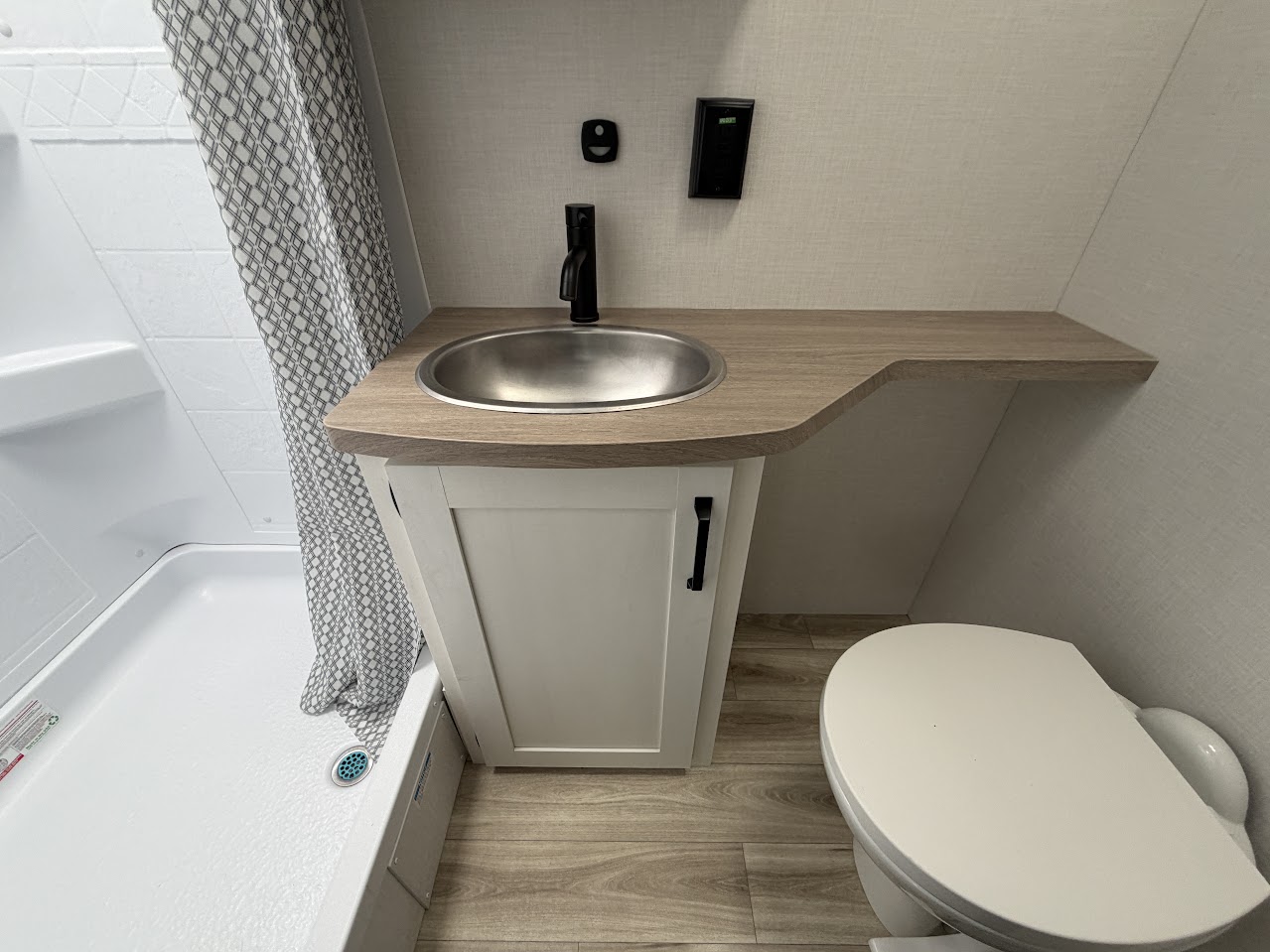 2027 VENTURE RV SIENNA 281VQB - Image 34