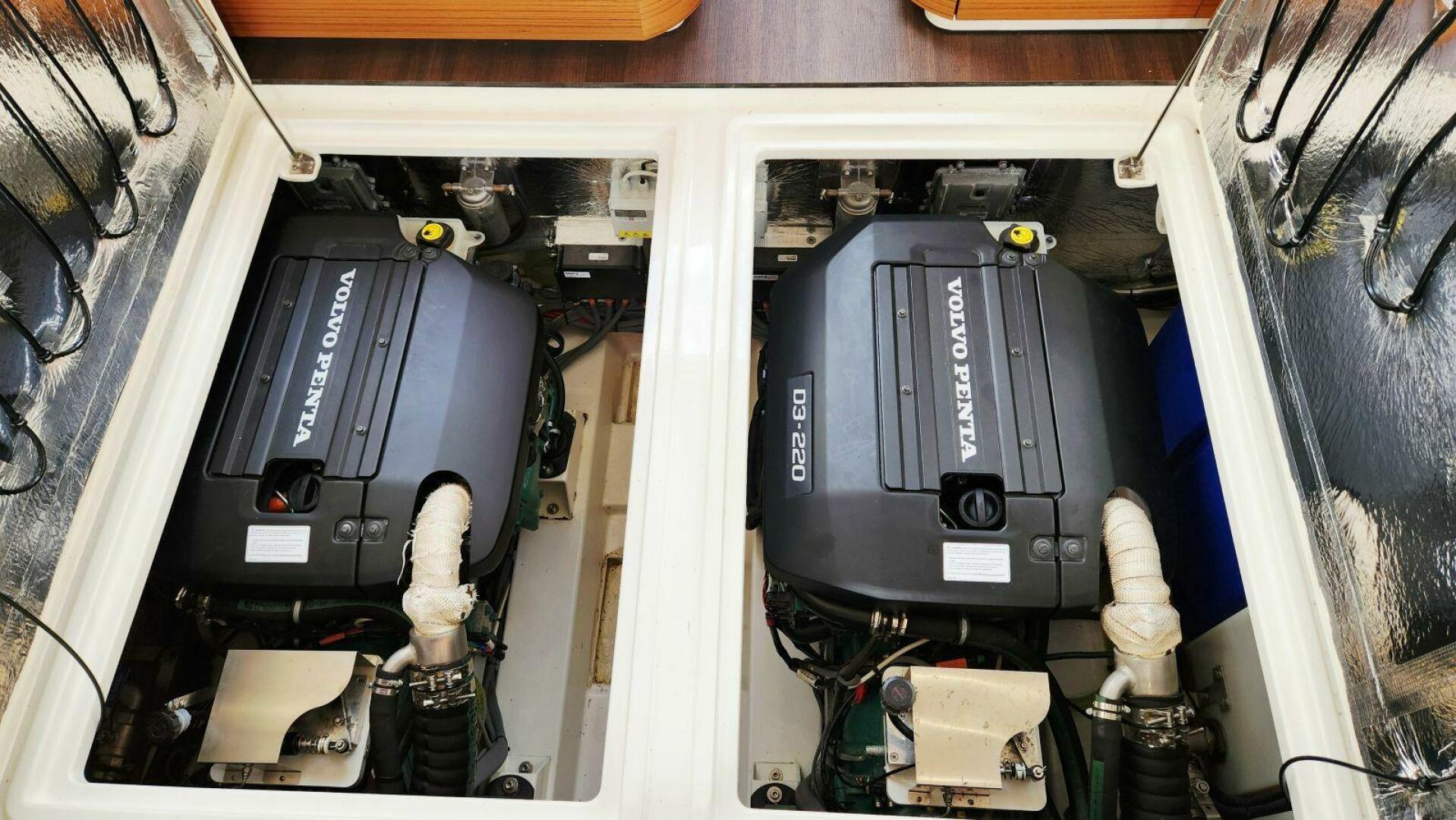 2022 Greenline 40 Hybrid - Image 57