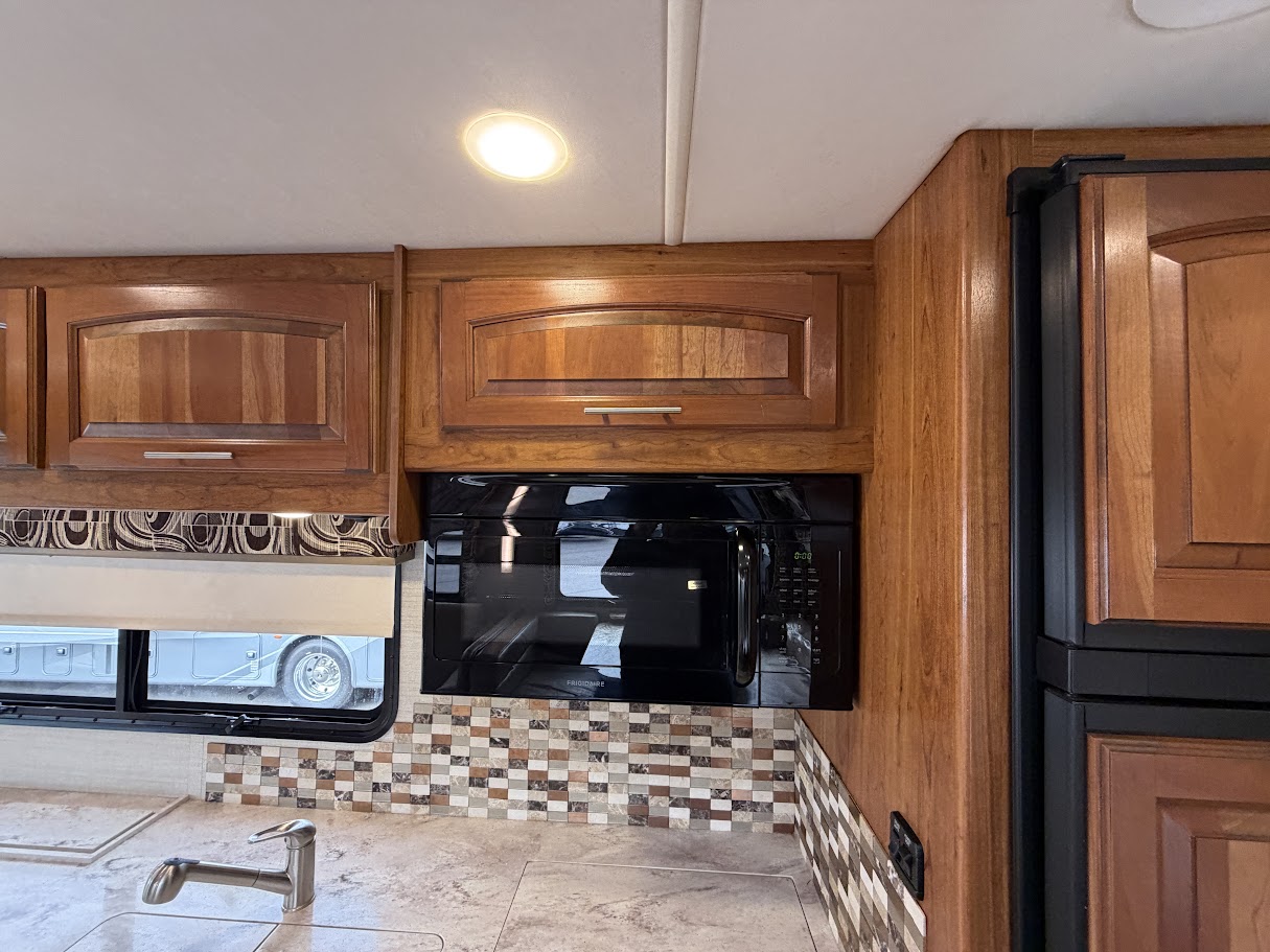 2017 JAYCO PRECEPT 35S - Image 20