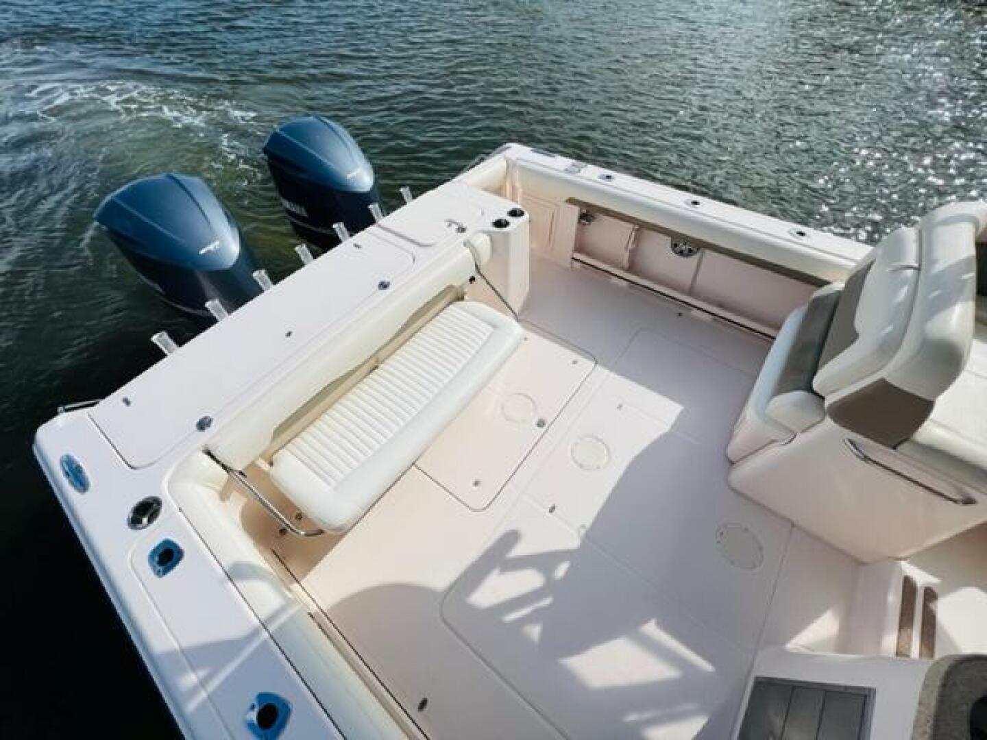 2014 Grady-White Freedom 335 - Image 29