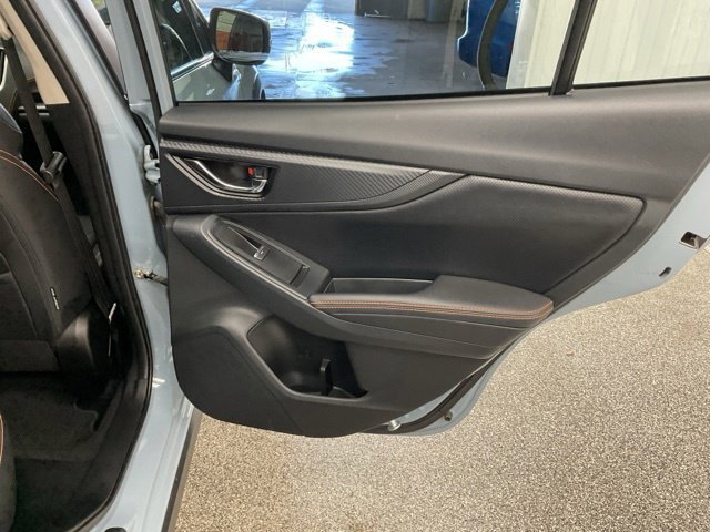 2023 Subaru CROSSTREK Wagon 4D Limited Nav/Moonroof AWD - Image 24